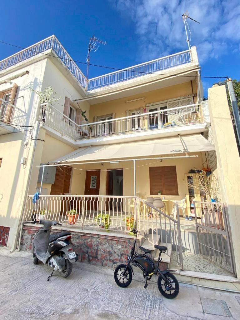 Appartement Vue Sur Mer Soul Family, Egine Aegina Dış mekan fotoğraf